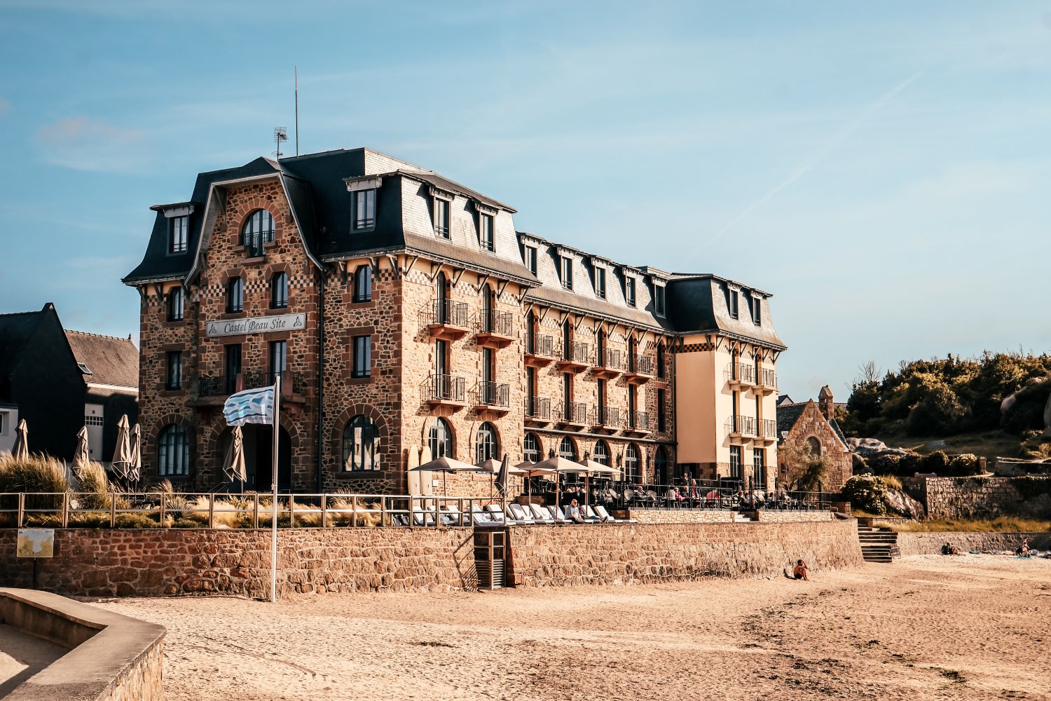 Castel Beau Site