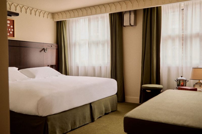 Grand Hotel Bellevue London